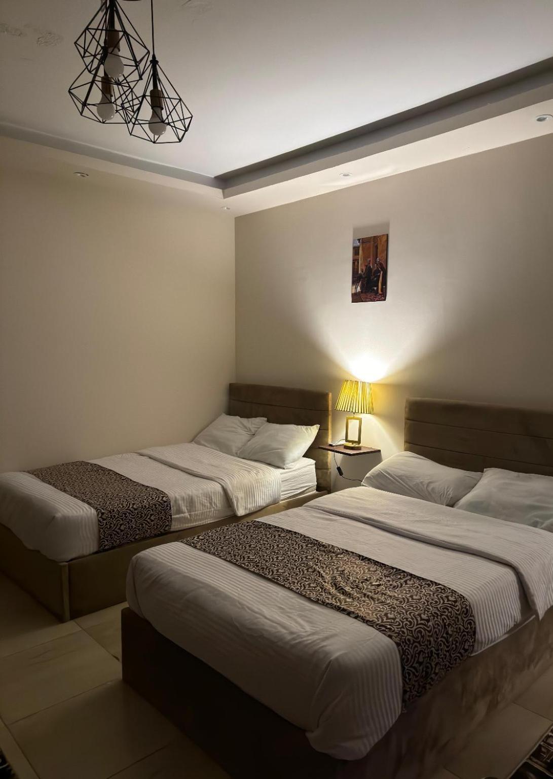 Hur Pyramids Land Inn Kafret el-Gabal Exterior foto